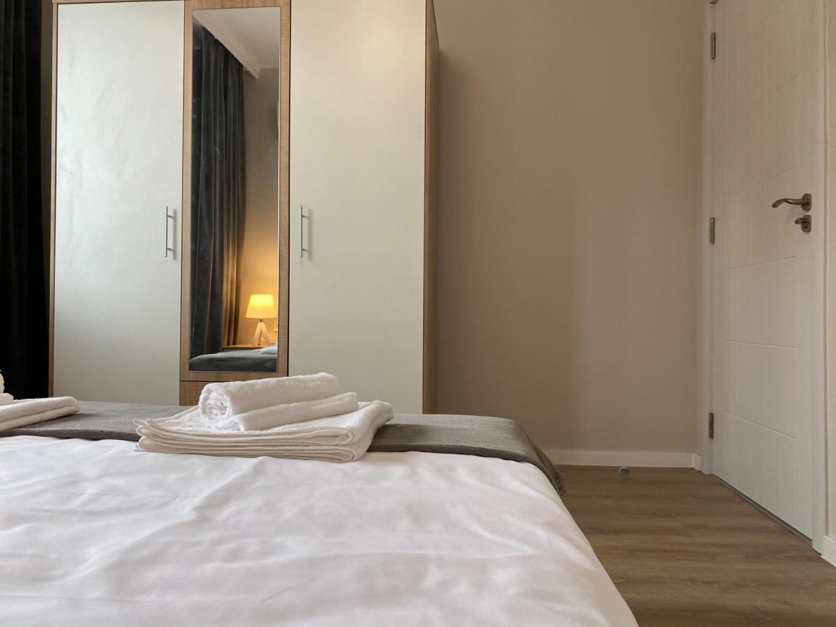 Stylish Top Centre Apartment For 4 Guests Стара-Загора Экстерьер фото